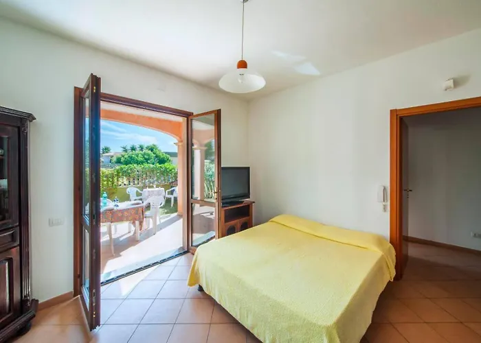 Lägenhet Delle Residenze Di Villasimius