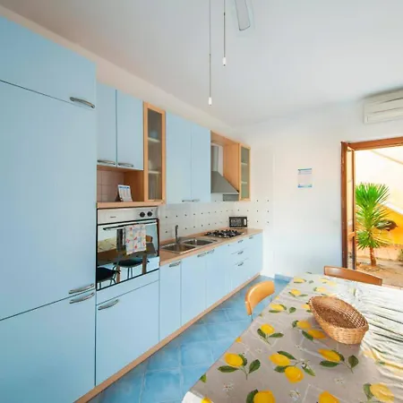 Delle Residenze Di *